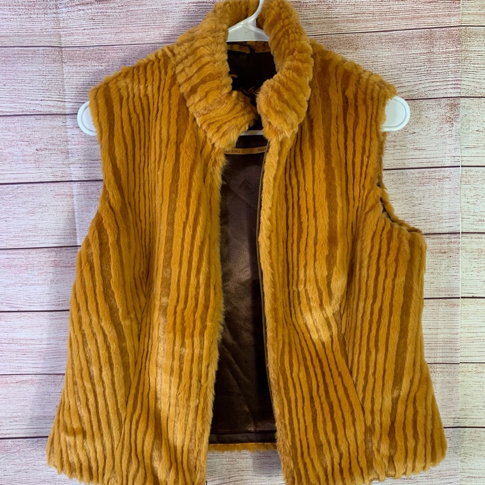 Tsunami ESQ Plush Faux Fur Lined Vest‎ Sz Small